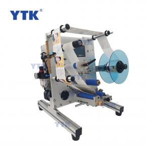 YTK-SL-130 Semi Automatic Small Tabletop Plastic PET Glass Wine Bottle Double Side Sticker Round Bottle Labeling Machine Price